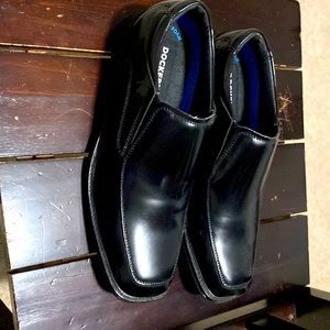 Dockers dress shoes. Size 9 men
